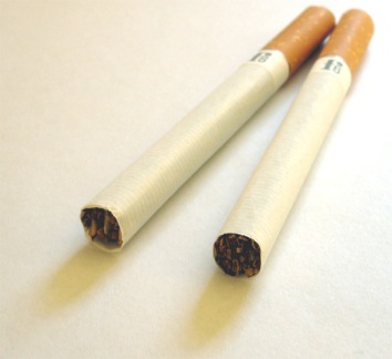L'immagine “https://francoispesce.wordpress.com/wp-content/uploads/2008/04/zwei_zigaretten.jpg” non può essere visualizzata poiché contiene degli errori.